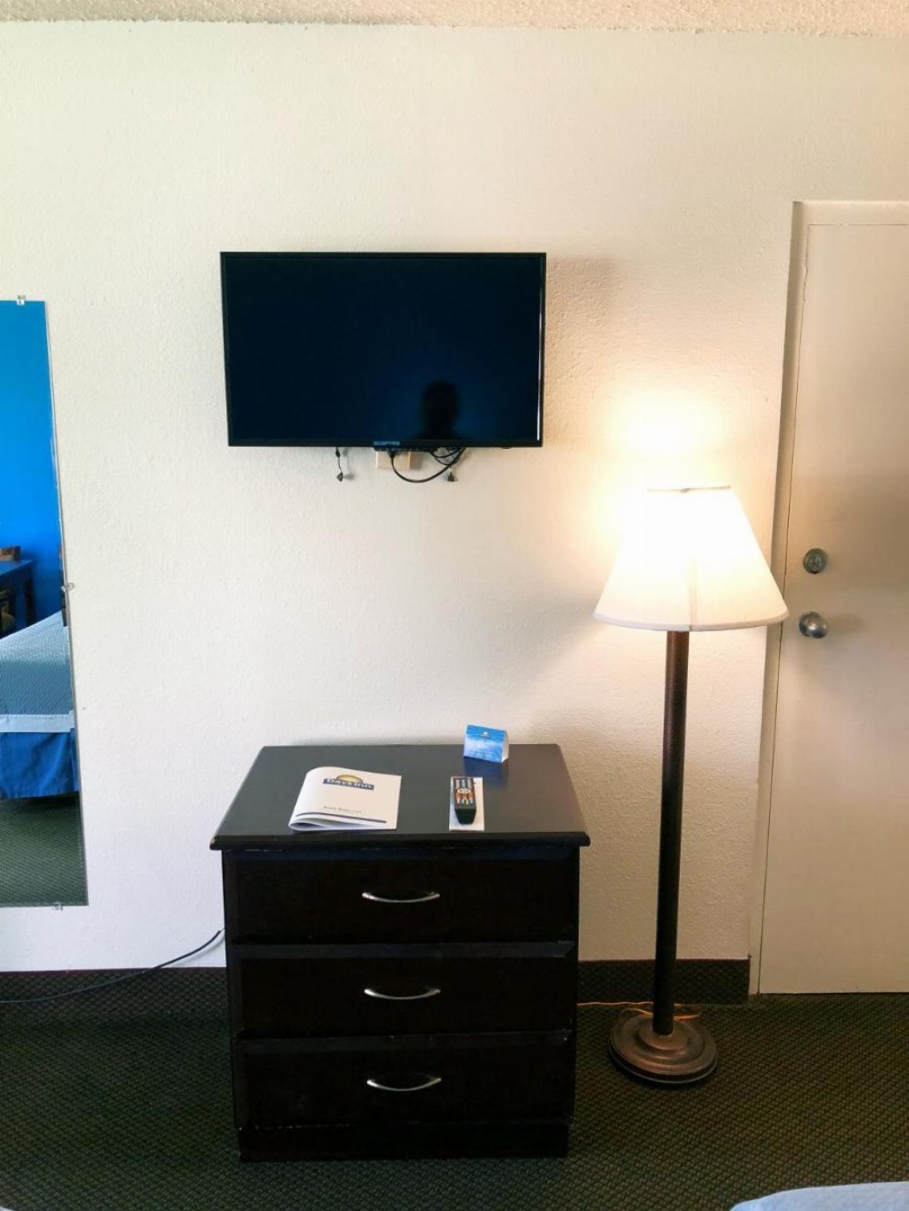 Room image 2